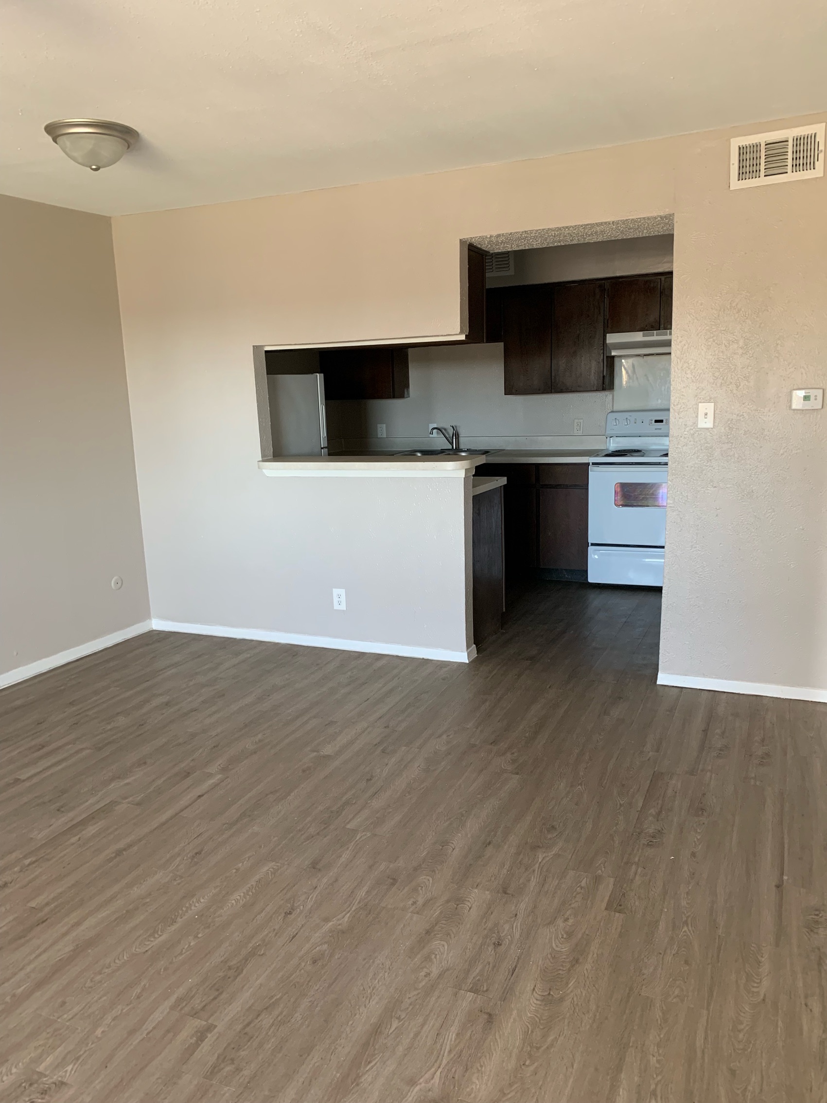 1410 Richmond Road - 221